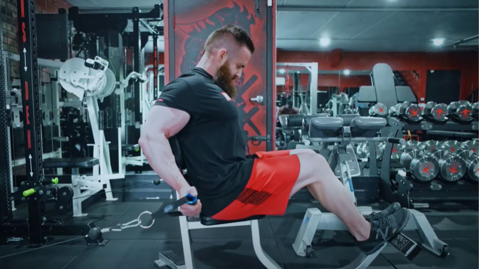 The 2 Best Biceps Exercises for Muscle Growth (According to a Pro Bodybuilding Coach) [Video]