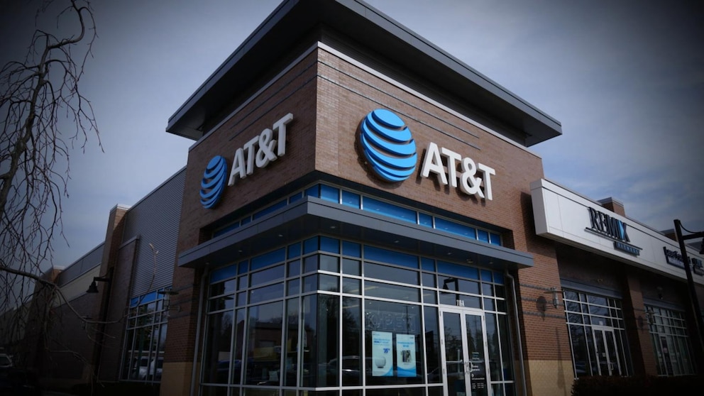 Video AT&T to hike rates for unlimited plans [Video]