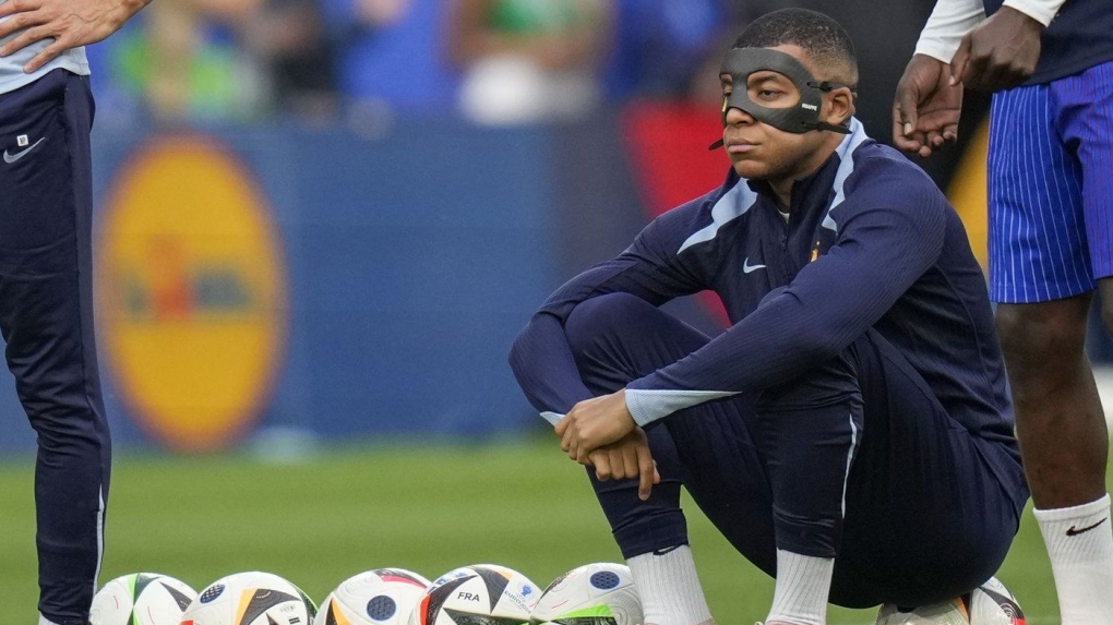 Mbappe stays on bench for France’s clash with Netherlands [Video]