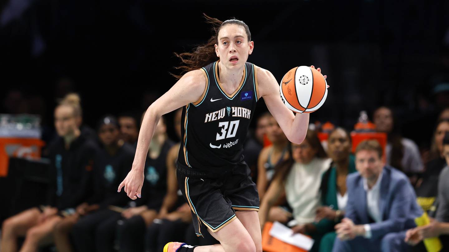 Liberty off to best start in franchise history as Breanna Stewart scores 33 points  WSOC TV [Video]