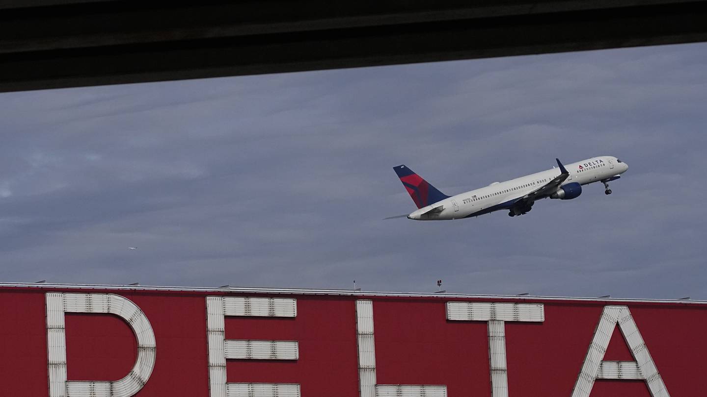 Delta and an airline that doesn’t fly yet say they’ll run flights between the US and Saudi Arabia  WSB-TV Channel 2 [Video]