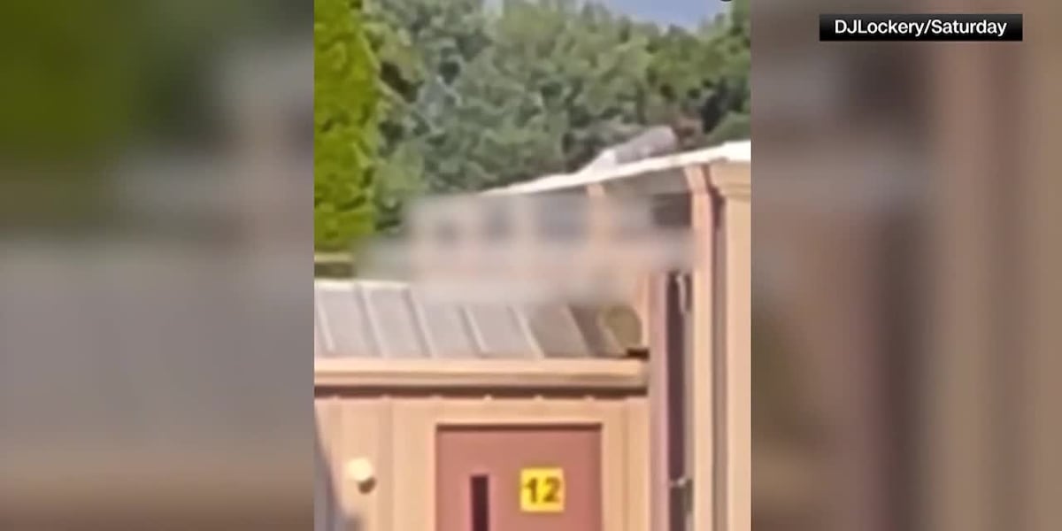 Video appears to show gunman on roof before Trump assassination attempt [Video]