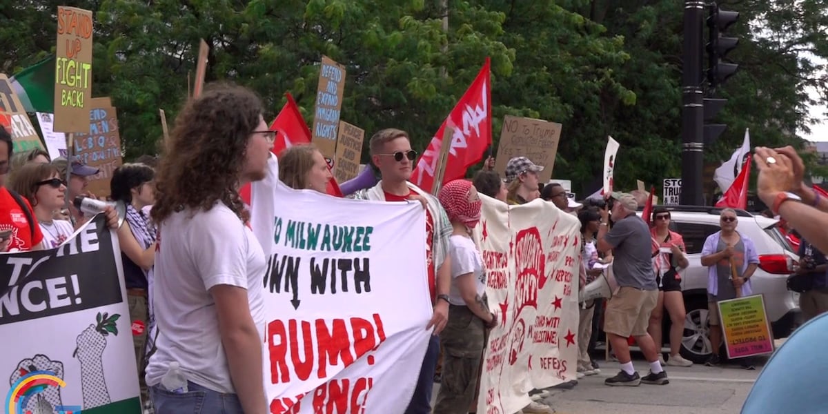 Protestors take to the streets of Milwaukee on the first day of the Republican National Convention [Video]