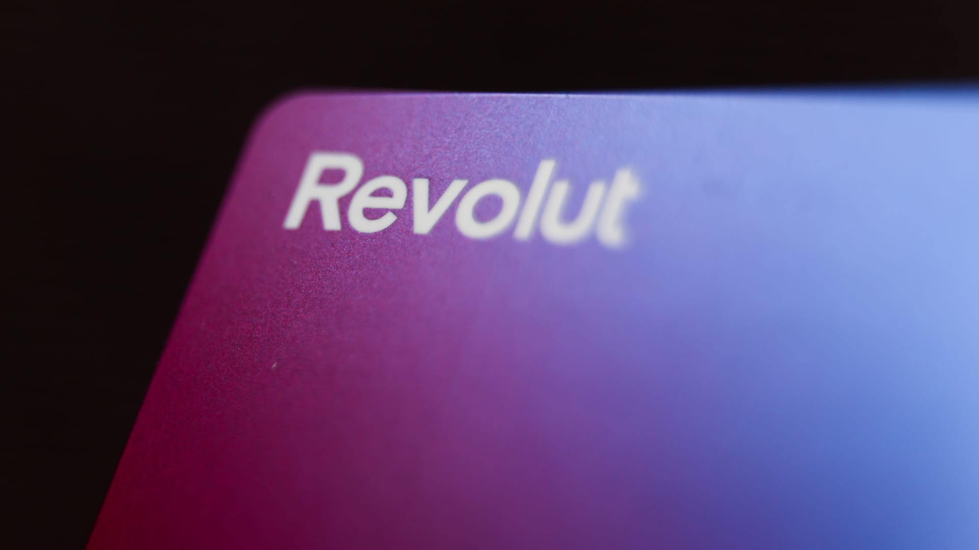 Revolut clinches UK banking license, ending three-year wait [Video]
