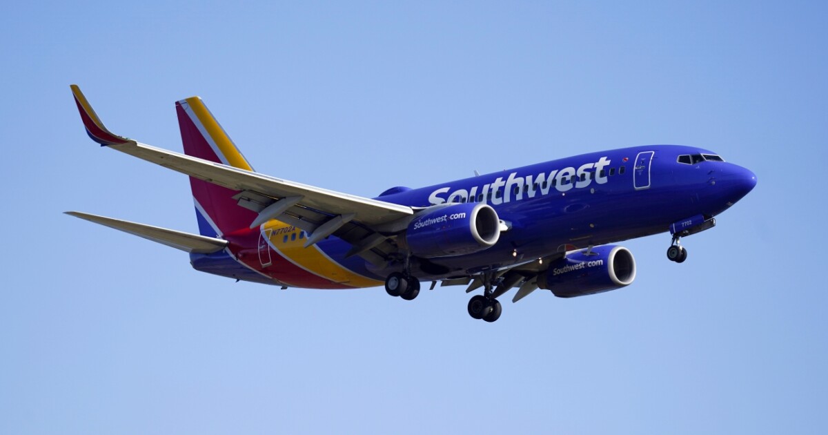 Southwest Airlines breaks 50-year tradition, plans to assign seats [Video]