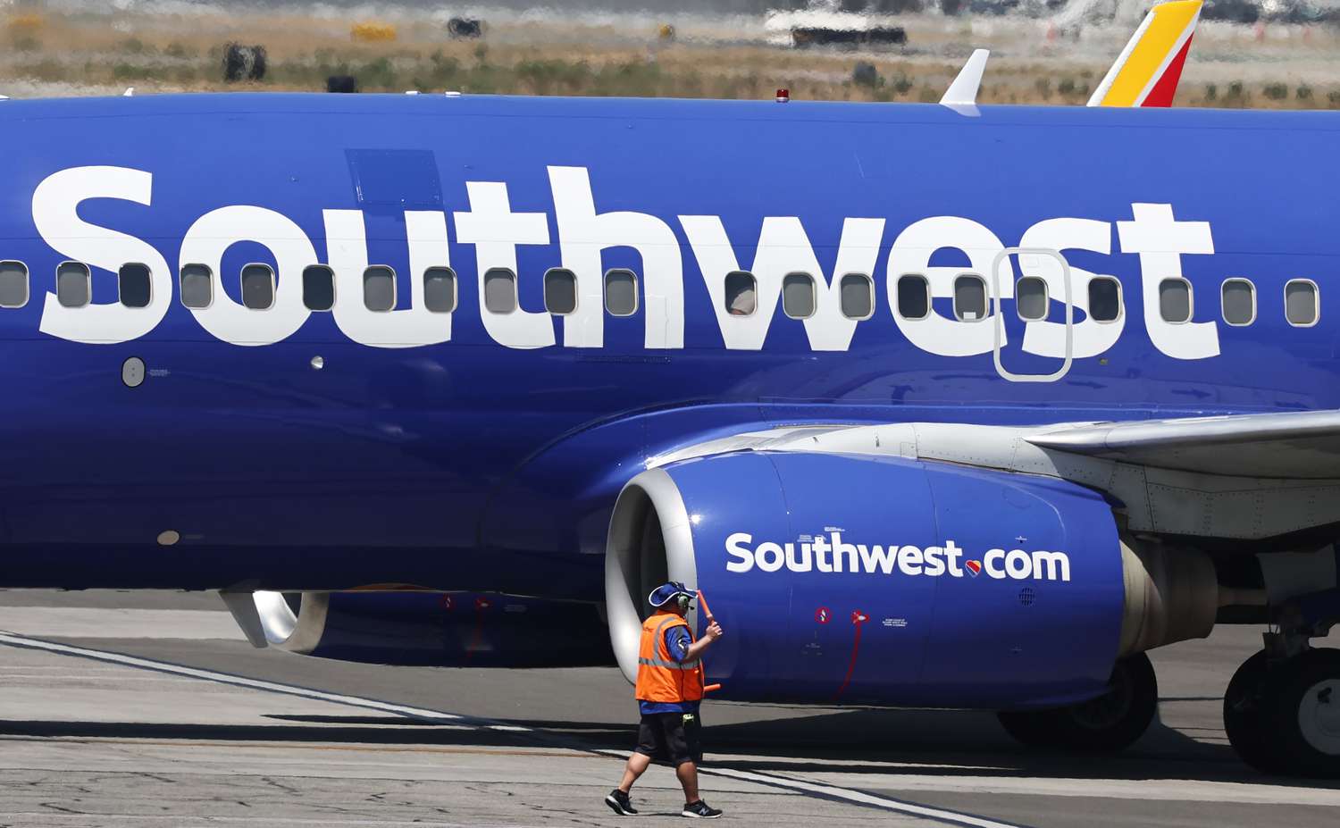 Activist Investor Elliott Criticizes Southwest Again After Airline Announces Changes [Video]