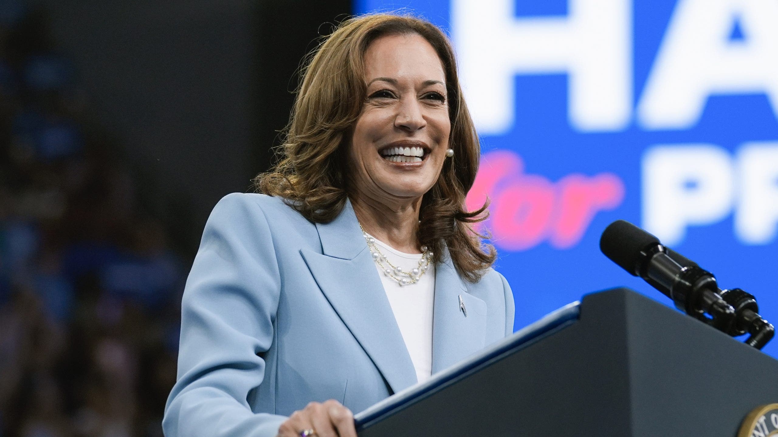 Kamala Harris faces crucial week ahead in 2024 presidential showdown with Donald Trump [Video]