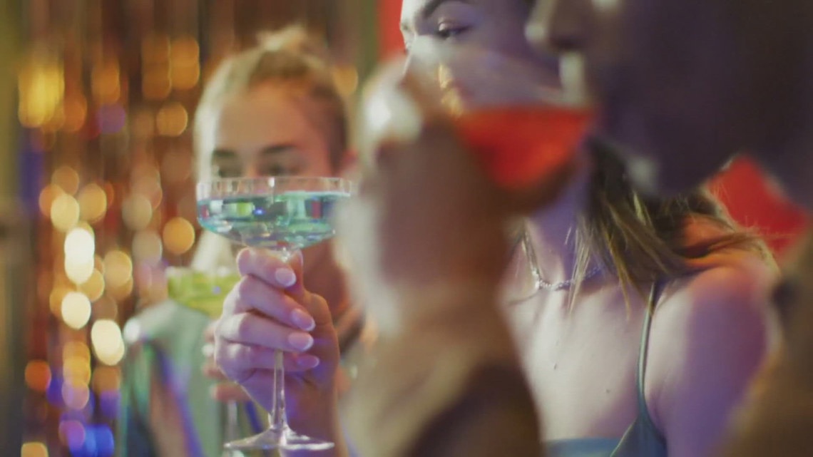 New California law requires bars and nightclubs to offer ‘roofie tests’ starting July [Video]