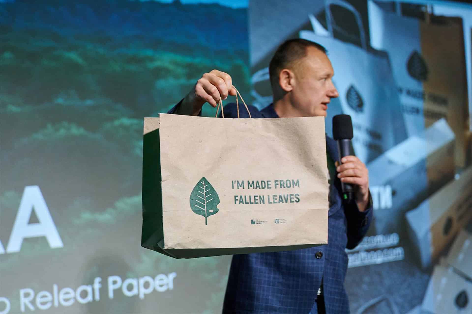 This startup is using dead leaves to make paper without cutting trees [Video]