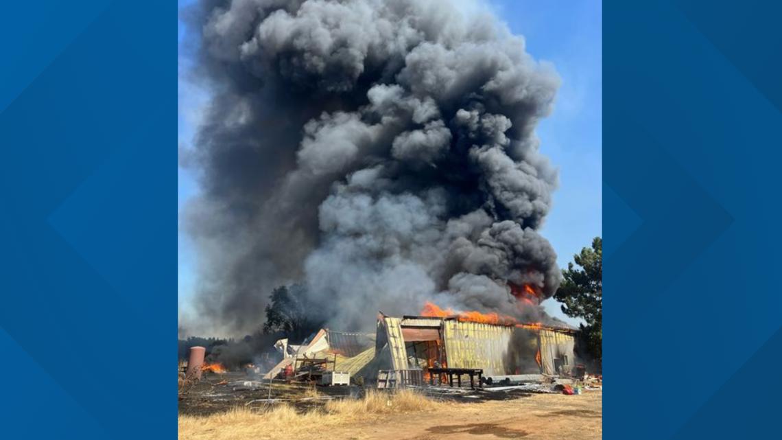 Elk Grove’s Calvine Fire destroys two buildings [Video]