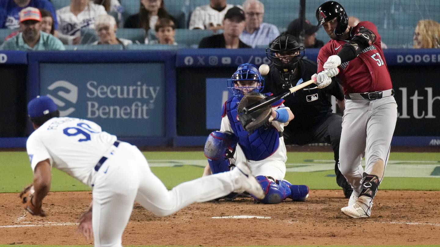 Christian Walker hits 16th and 17th career homers at Dodger Stadium, Diamondbacks rout Dodgers 12-4  WPXI [Video]