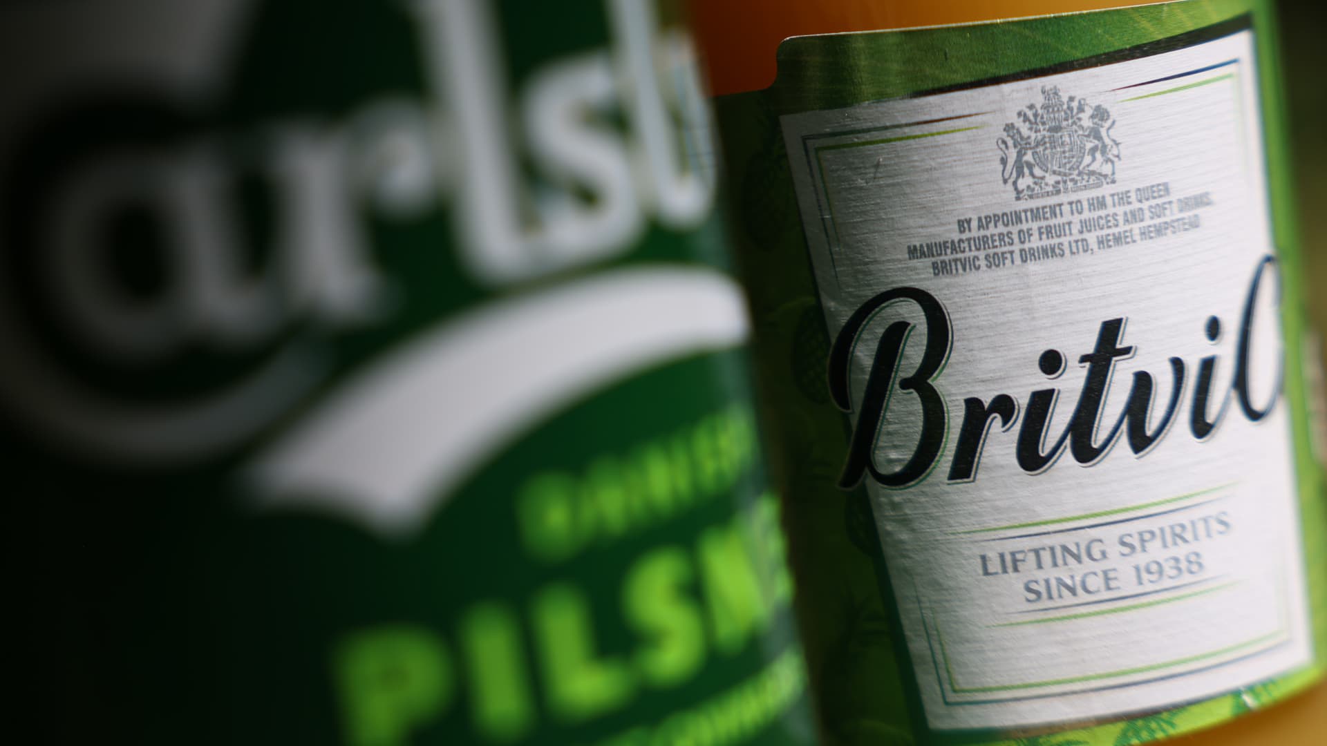 Danish brewer Carlsberg to buy soft drinks maker Britvic [Video]