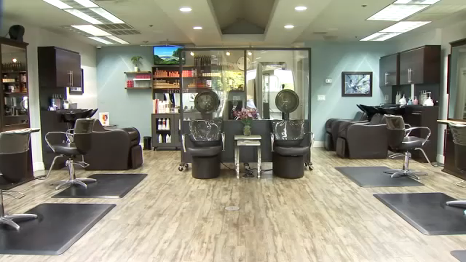 Color Rhythm Salon elevating your salon experience in Fresno [Video]