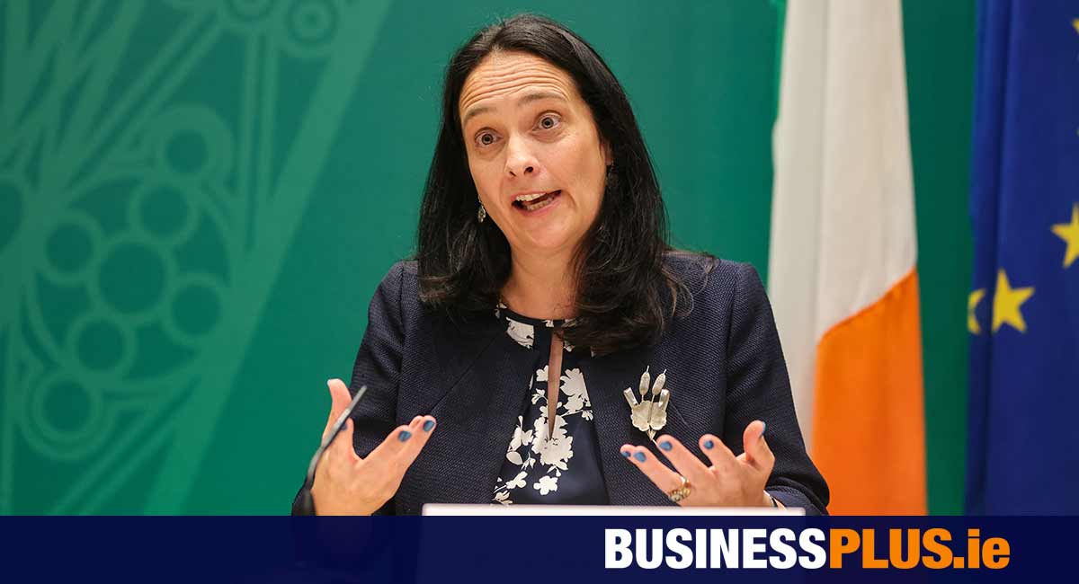 Minister Martin announces details of 725m RTE funding package [Video]