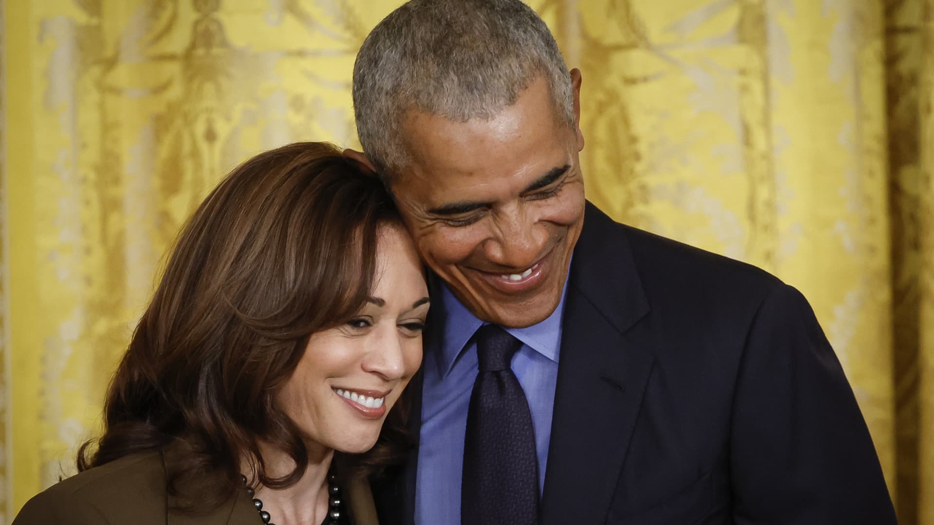 Obama endorses Kamala Harris as she builds momentum against Donald Trump [Video]