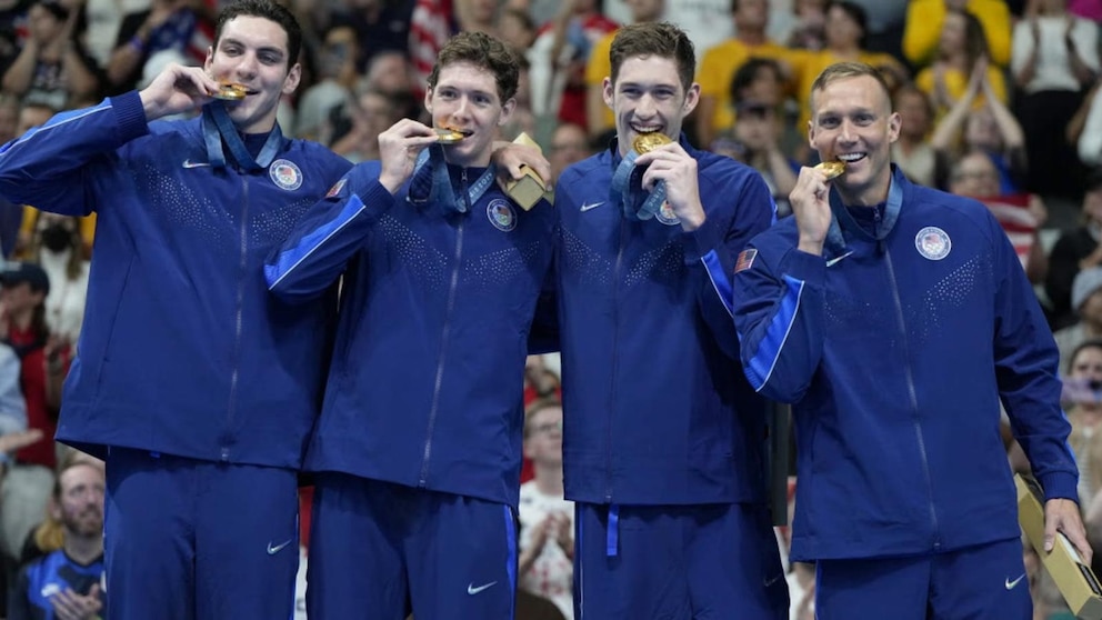 Video 1st medals awarded at Paris Olympics [Video]