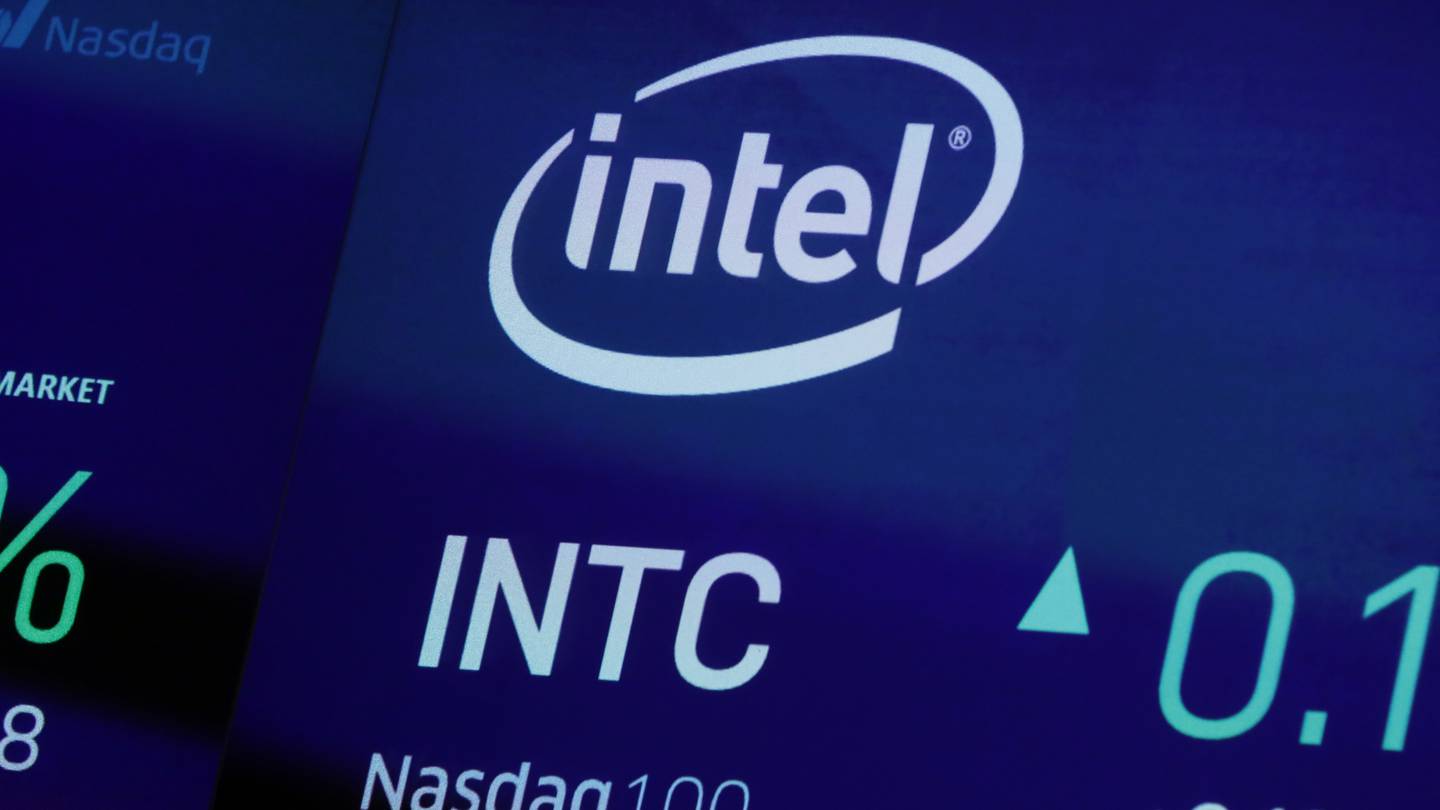 Chipmaker Intel to cut 15,000 jobs as tries to revive its business and compete with rivals  WFTV [Video]