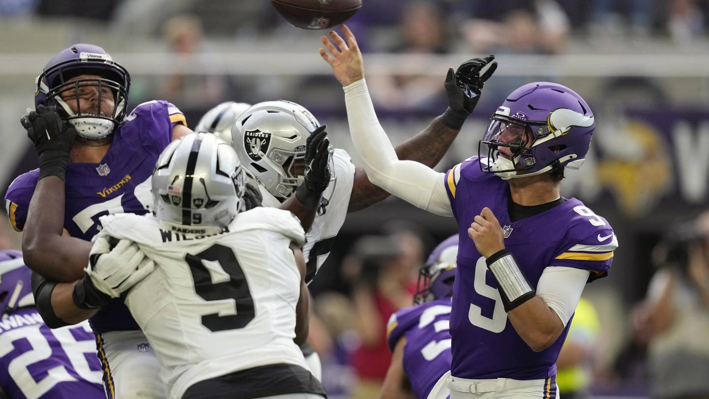 J.J. McCarthy looks good for Vikings as he chases Sam Darnold  Boston 25 News [Video]