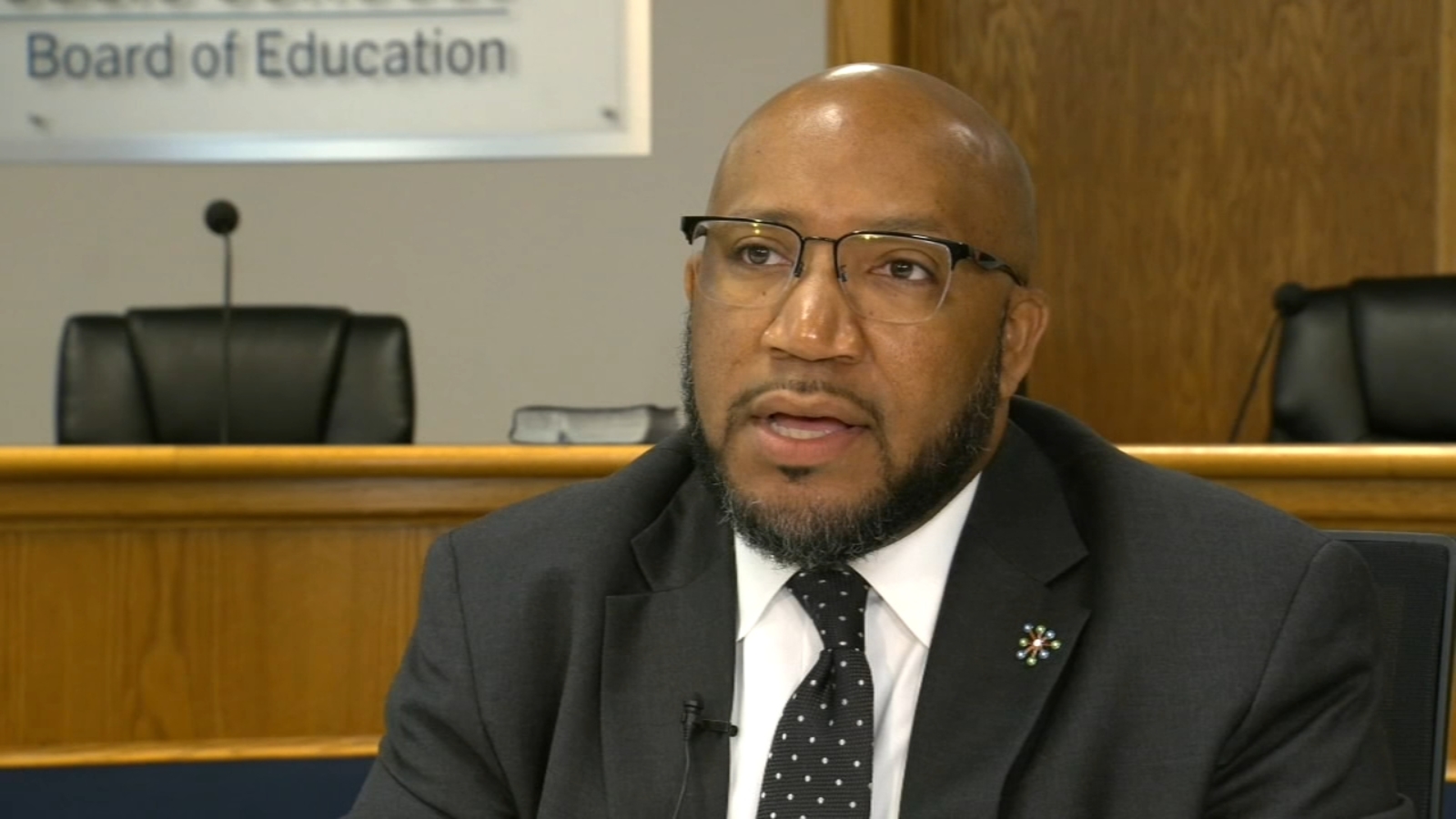 New DPS superintendent | Dr. Anthony Lewis takes helm at Durham Public Schools after months-long salaries dispute [Video]