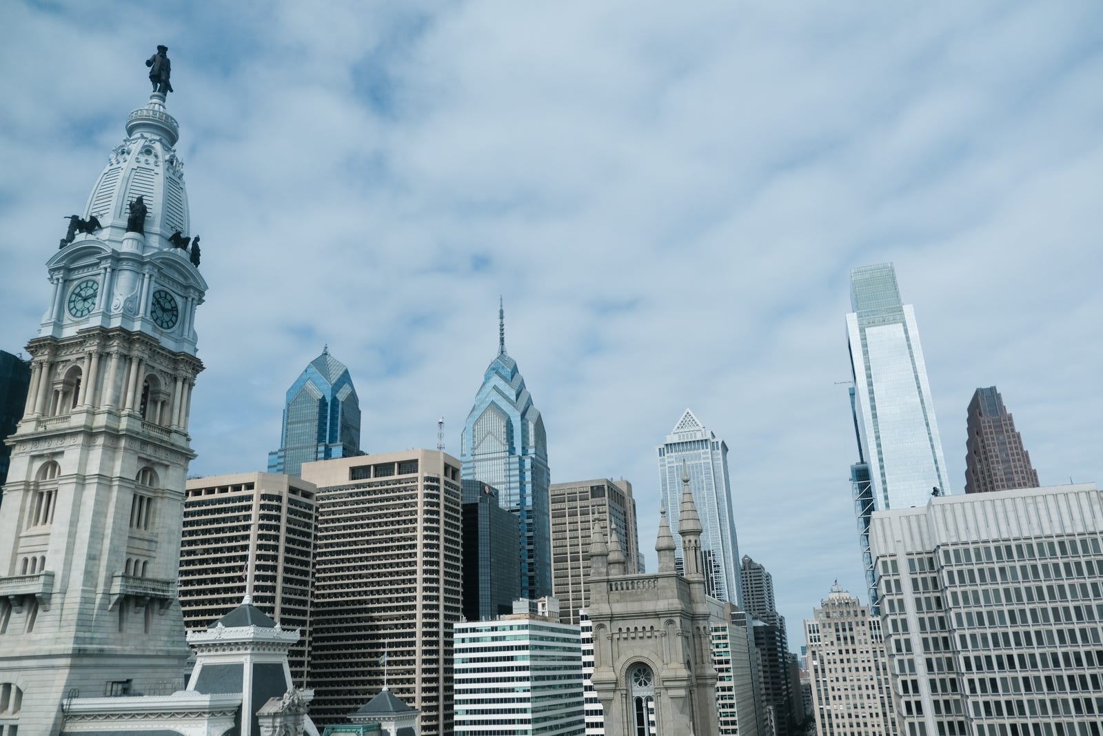 US mayors convene in Philly on Black business growth [Video]