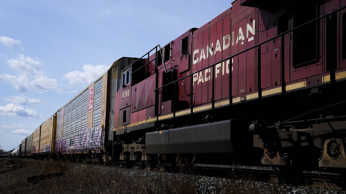 Possible work stoppage at Canada’s two largest railroads could disrupt US supply chain next week  Boston 25 News [Video]