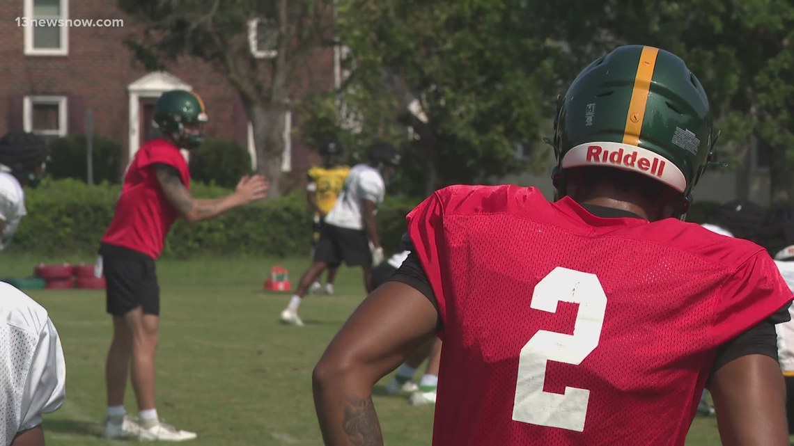 Spartans name Jalen Daniels starting quarterback ahead of Week 0 showdown [Video]