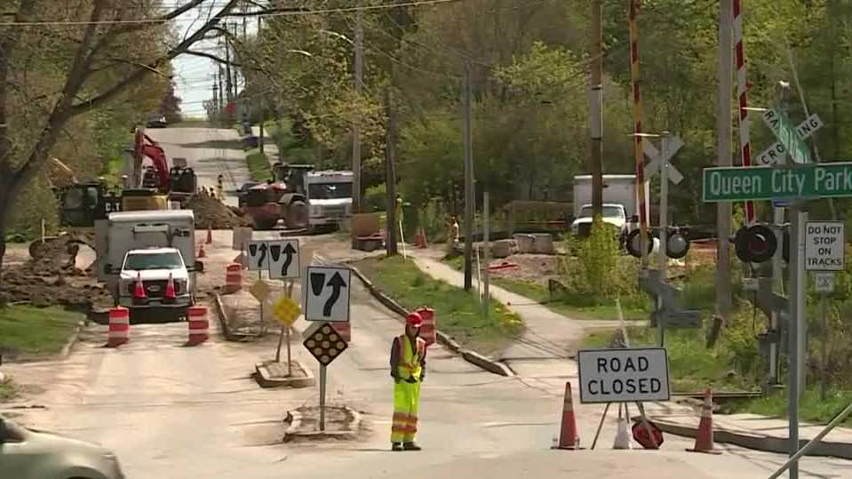 Ribbon cutting ceremony to celebrate Phase 1 opening of the Champlain Parkway Project [Video]