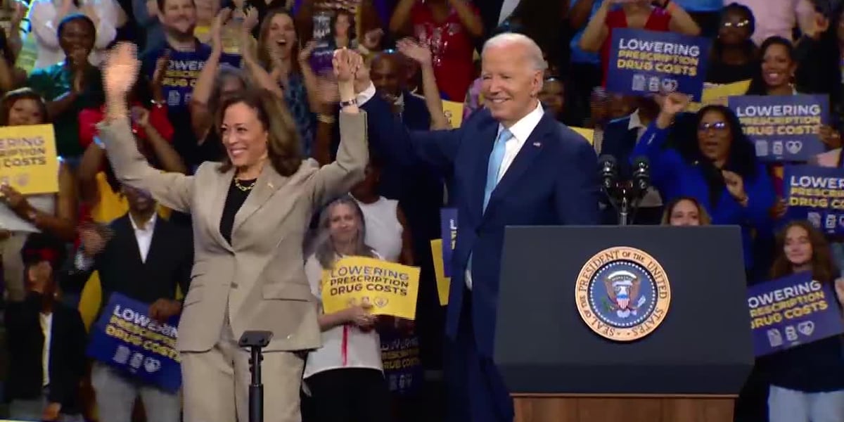 Biden passes the torch on opening night of DNC [Video]