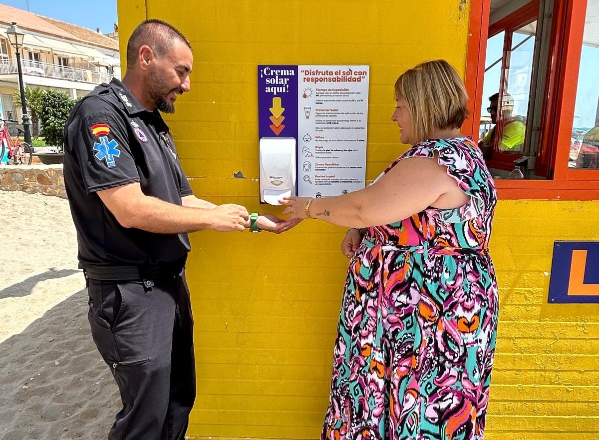 Free sun cream dispensers are installed around popular resort in southern Spain [Video]