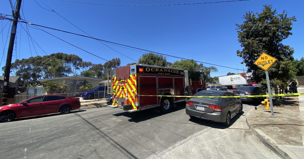 Downed power lines cause road closures in Oceanside, interrupting school pick up [Video]