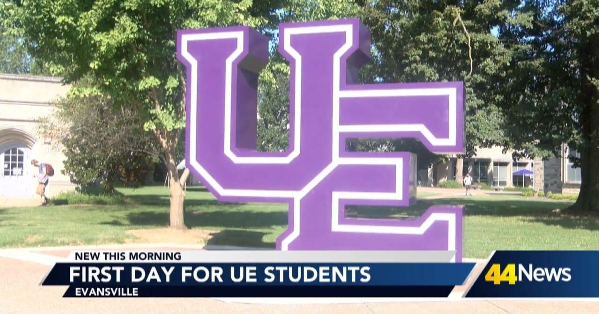 UE students heading back to class | Video