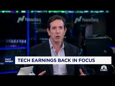 AI valuations are starting to decline, says venture capitalist Bradley Tusk [Video]