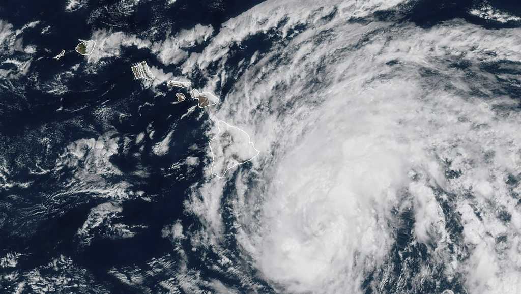 Hurricane Gilma strengthens into a Category 3 storm [Video]