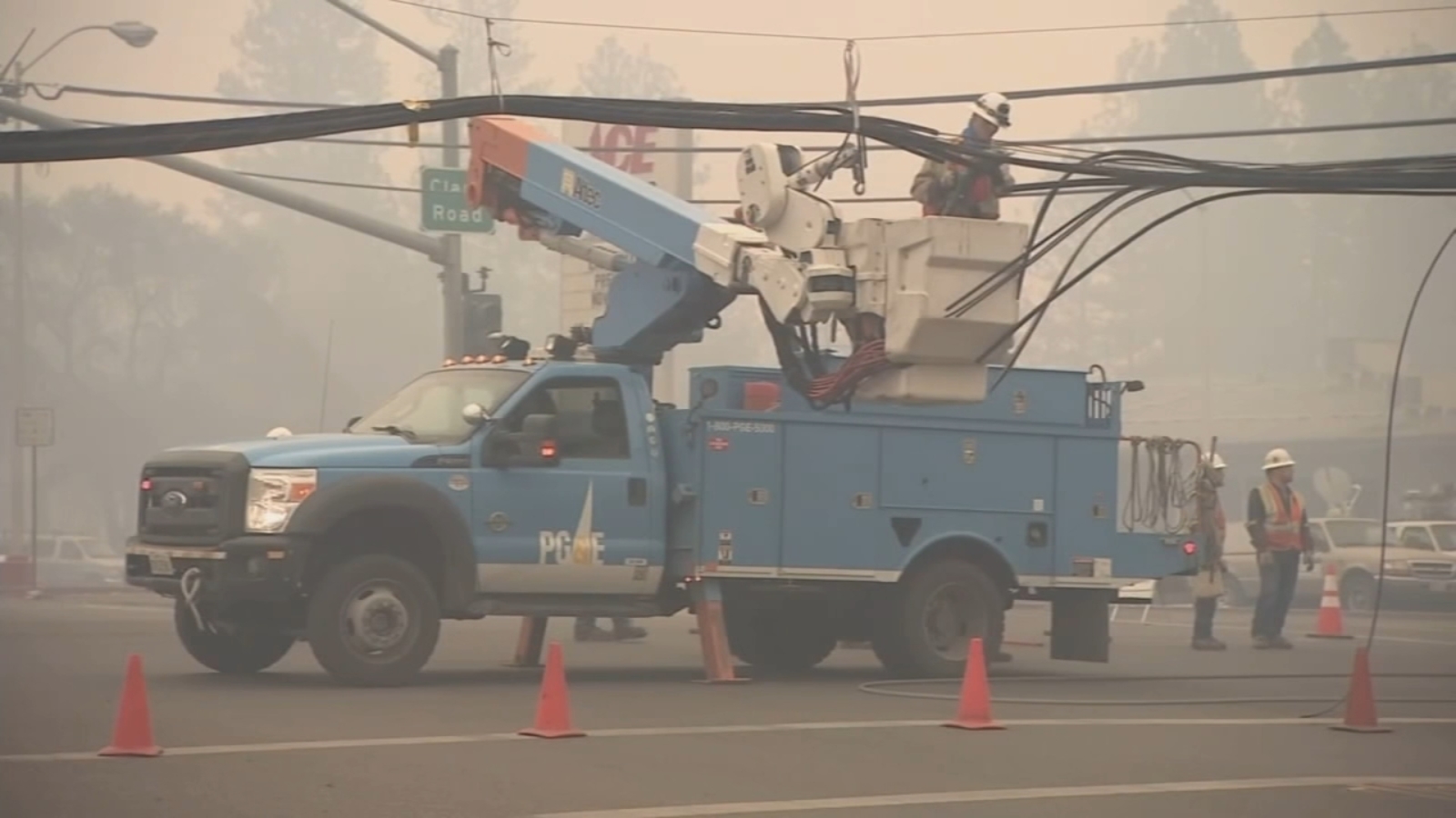 PG&E working to curb growing number of California wildfires started by own equipment [Video]