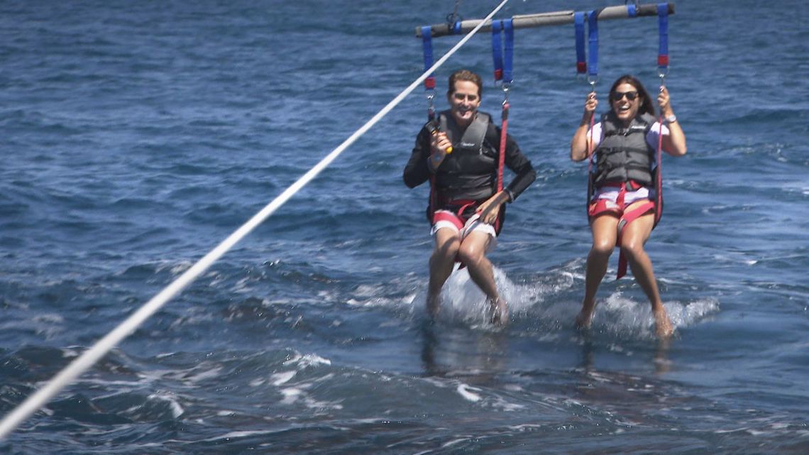 Parasailing company opens for tourists in North County San Diego [Video]