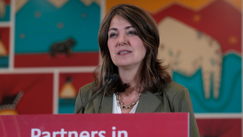 UCP leadership opinion: Danielle Smith should focus on Calgary support [Video]