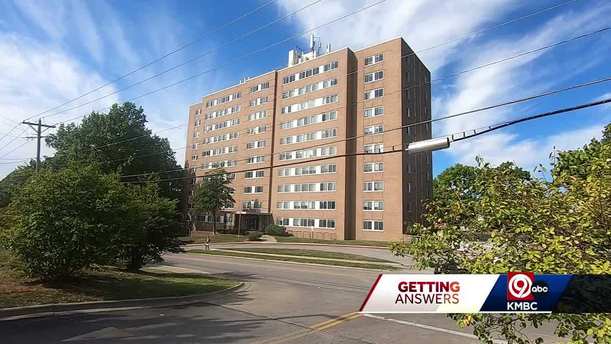 Cleaver tours apartments where 3-year-old boy died [Video]