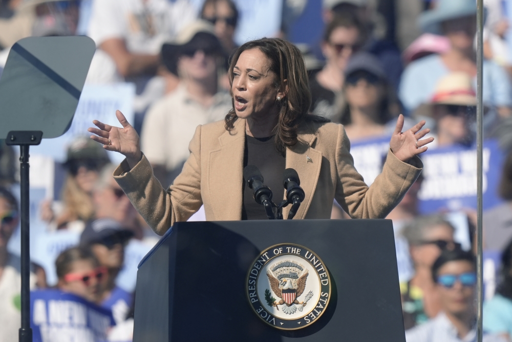 Harris touts small-business agenda in New Hampshire as debate nears [Video]