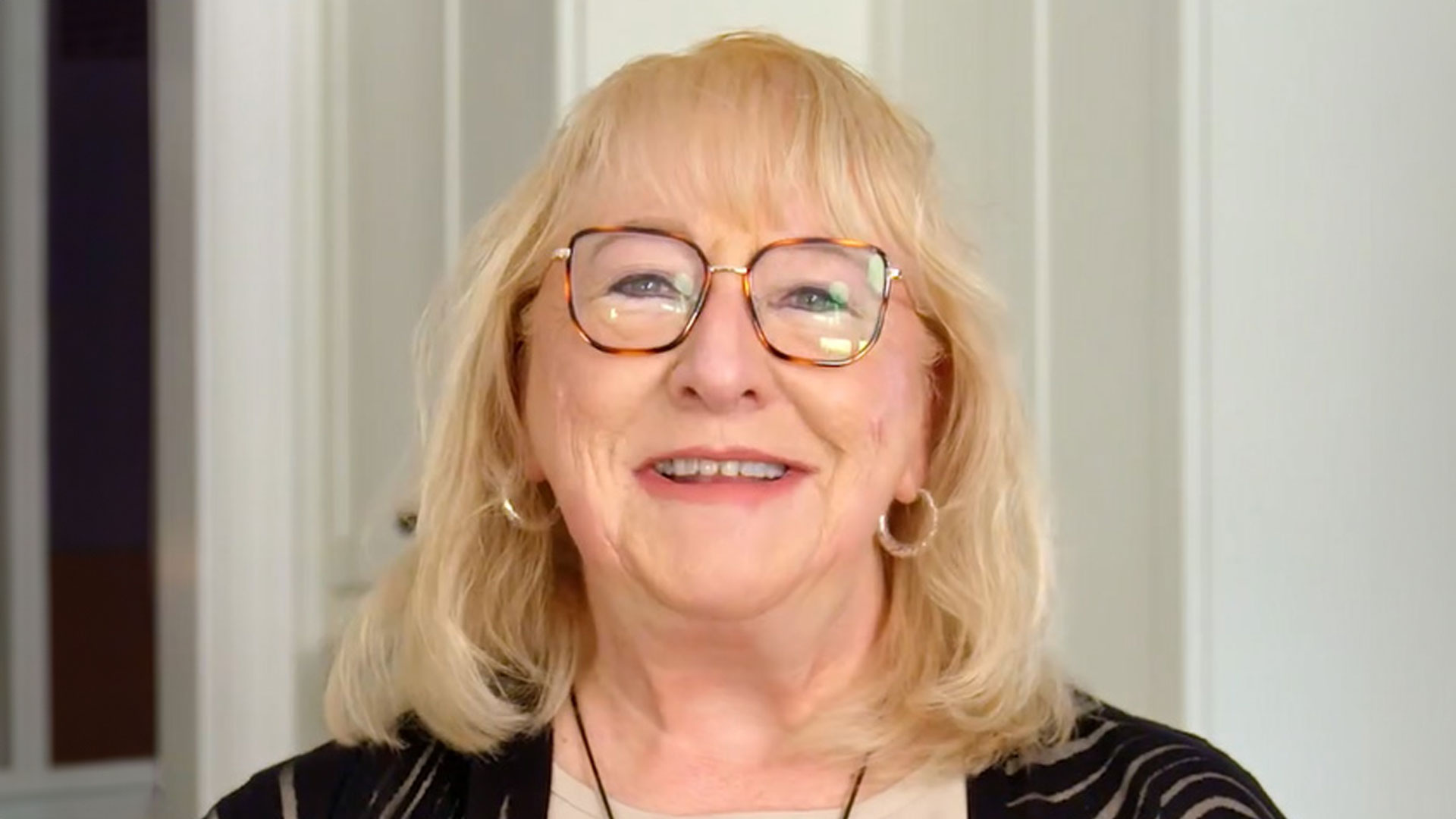 Travis Kelce’s mom Donna announces new career venture as she expands empire to take advantage of Taylor Swift romance [Video]