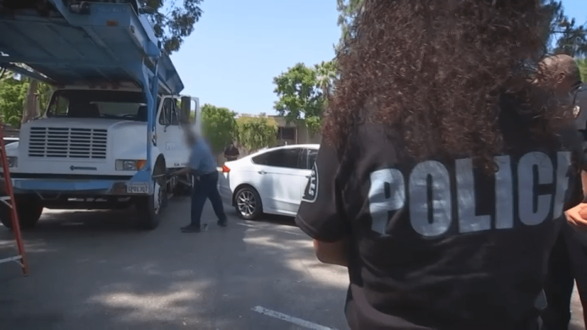 Illegal towing companies waiting for you to get into an accident  NBC Los Angeles [Video]