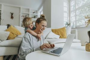 3 Side Gigs for Full-Time Working Moms [Video]