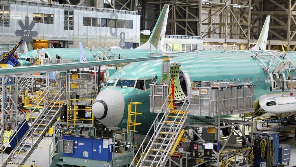 Boeing factory workers are voting whether to strike and shut down aircraft production [Video]