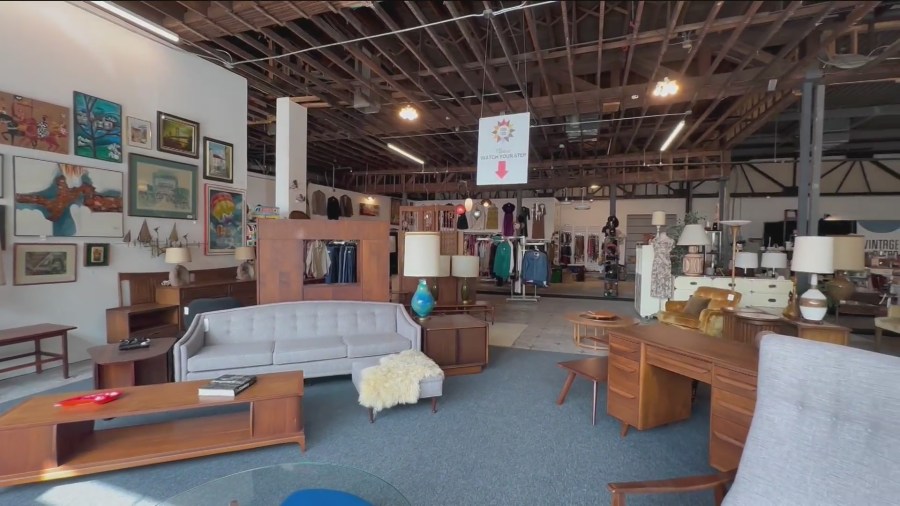 Des Moines vintage shop celebrates grand re-opening [Video]