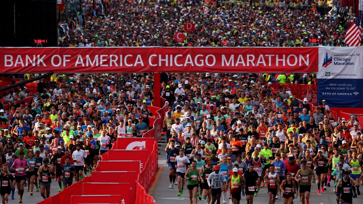 What time does the 2024 Chicago Marathon start? Schedule here  NBC Chicago [Video]