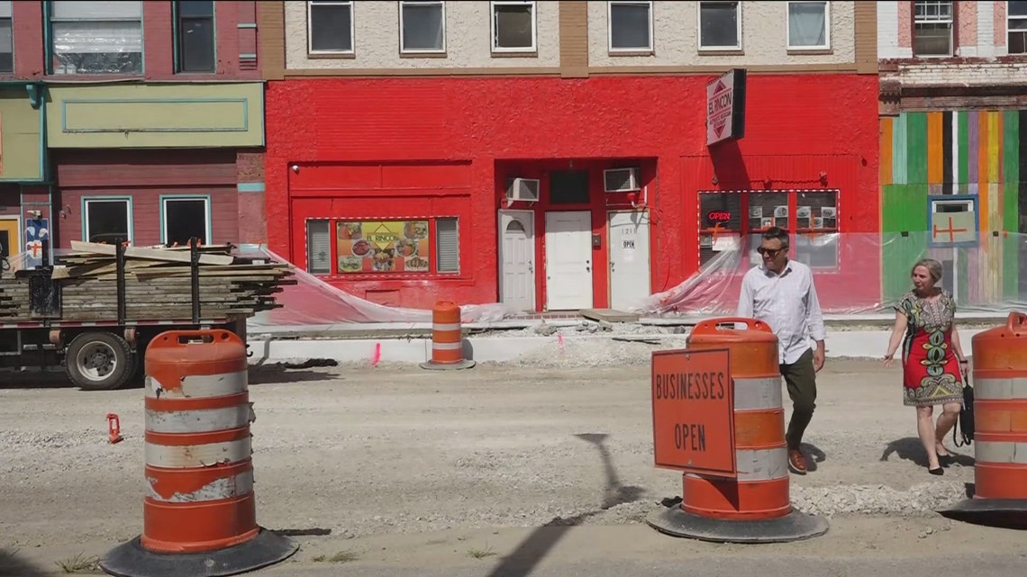 City council members propose financial support for businesses struggling with impact of construction in south Toledo [Video]