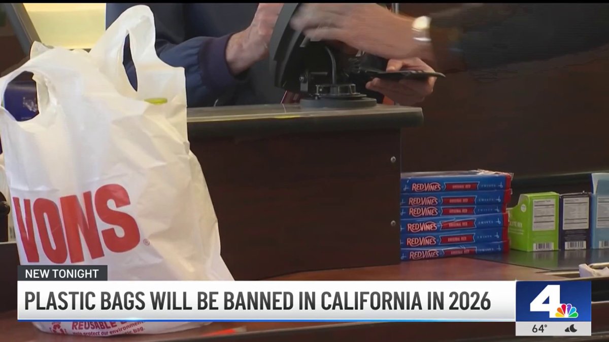 New law bans plastic bags from grocery stores in California  NBC Los Angeles [Video]