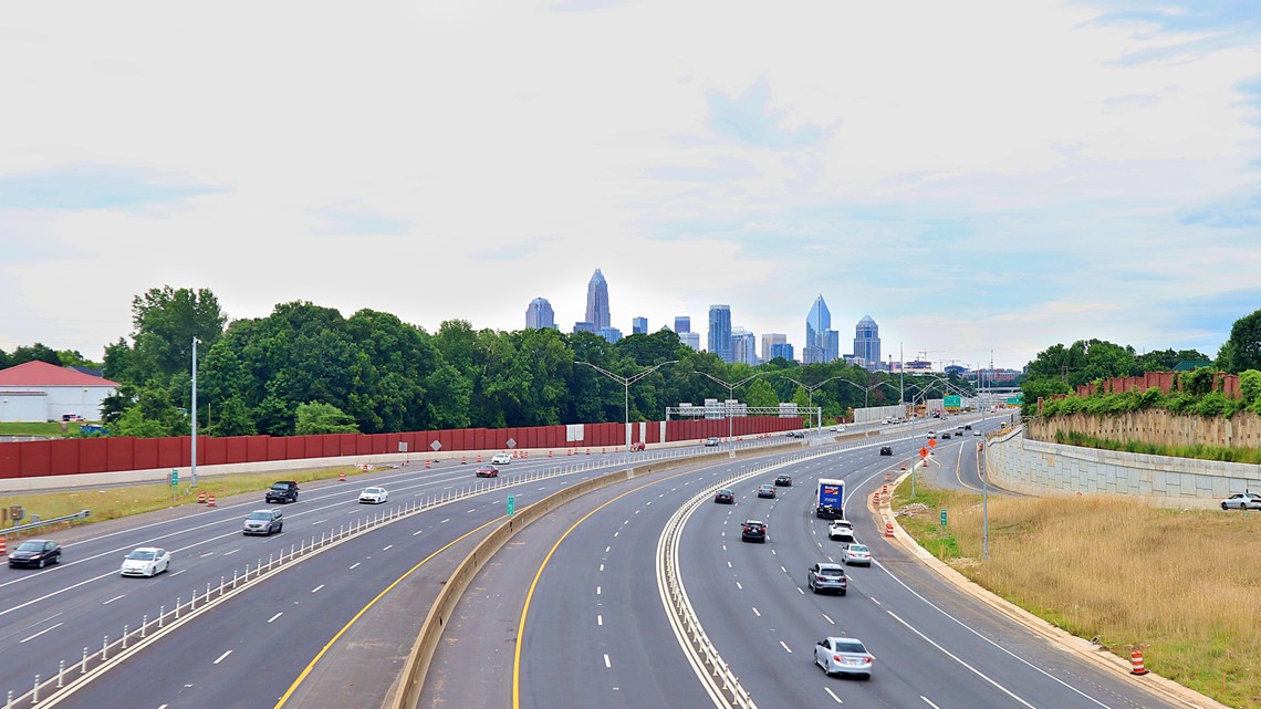 South Charlotte could get I-77 toll lanes [Video]