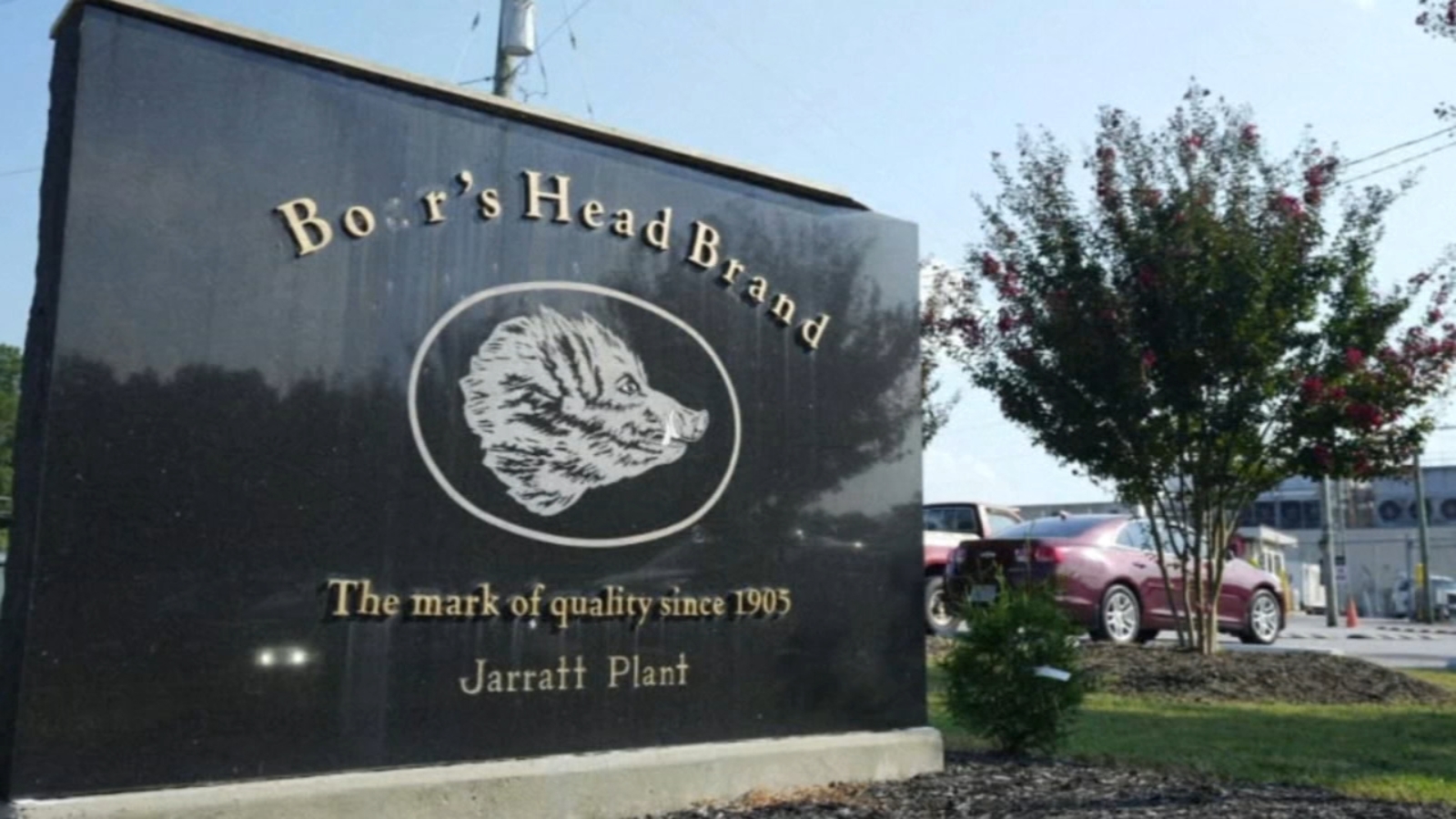 Boar’s Head faces legal scrutiny over deadly deli meat listeria outbreak, USDA says; 10 people killed so far [Video]