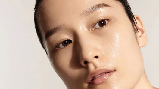 18 Best Korean Moisturizer for Cutting-Edge Results [Video]