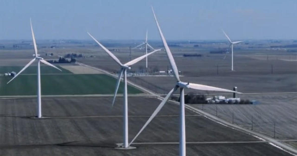 Eye on America: Farmers installing wind turbines and a look inside The Gentle Barn [Video]